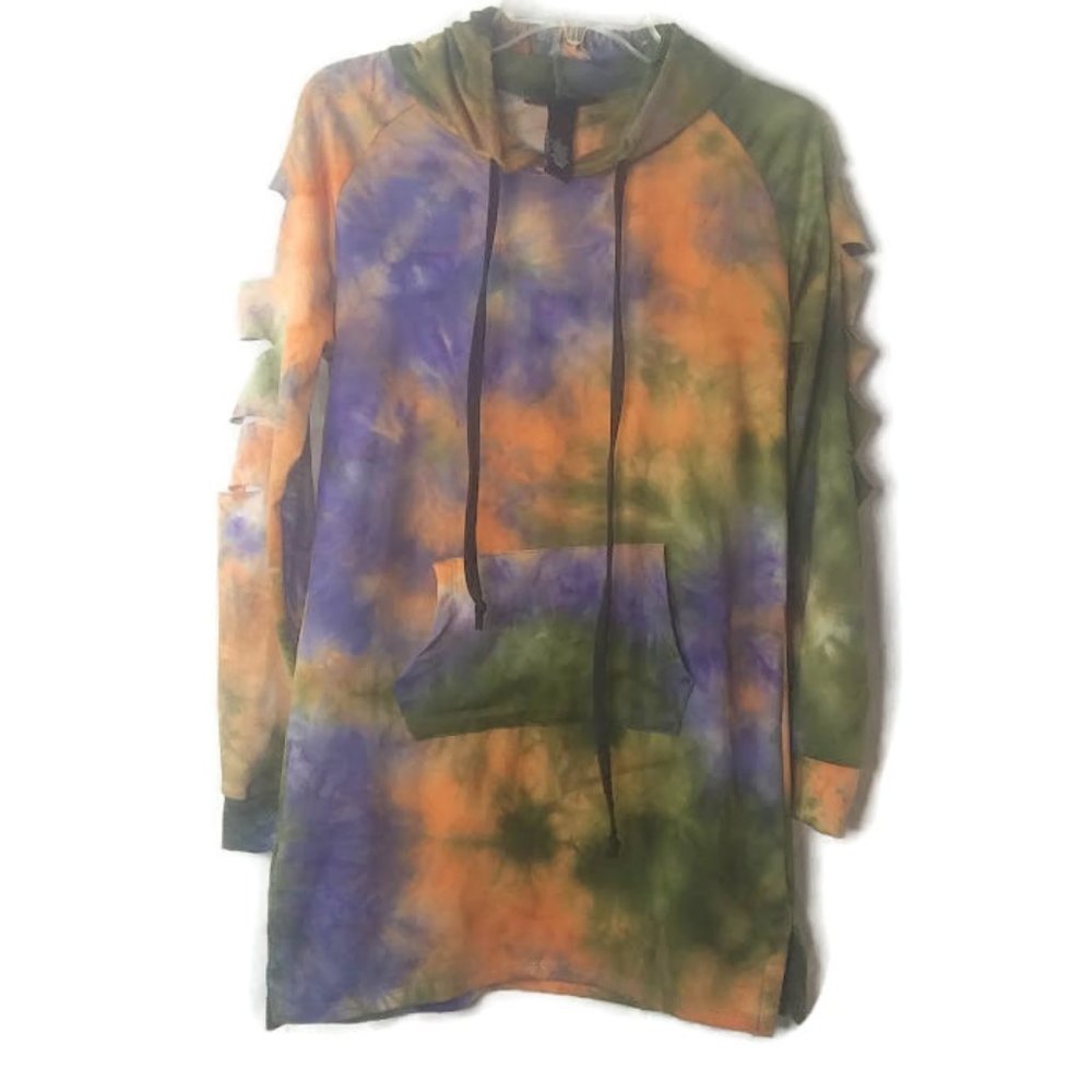 Jennifer Lauren Tie Dye Slashed Sleeve Hooded Tunic